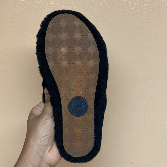 UGG Fluff Yeah Sandals “Black White” - Picture 15 of 16